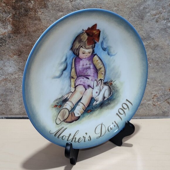 Schmid Hummel Mothers Day 1991 Soft and Gentle Decorative Wall Hanging Plate - Picture 6 of 11